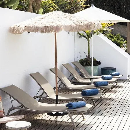 Estoril Contemporary Garden By Cadenzalux