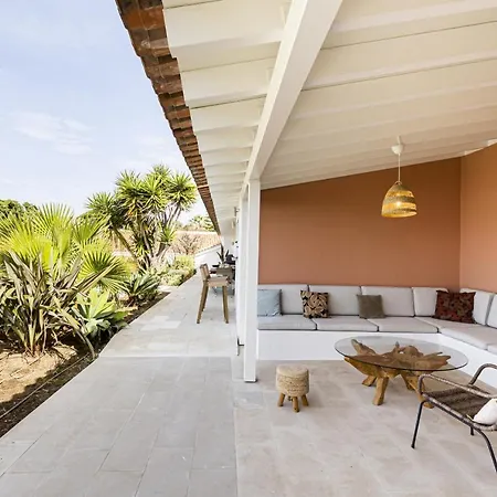 Estoril Contemporary Garden By Cadenzalux * Кашкайш
